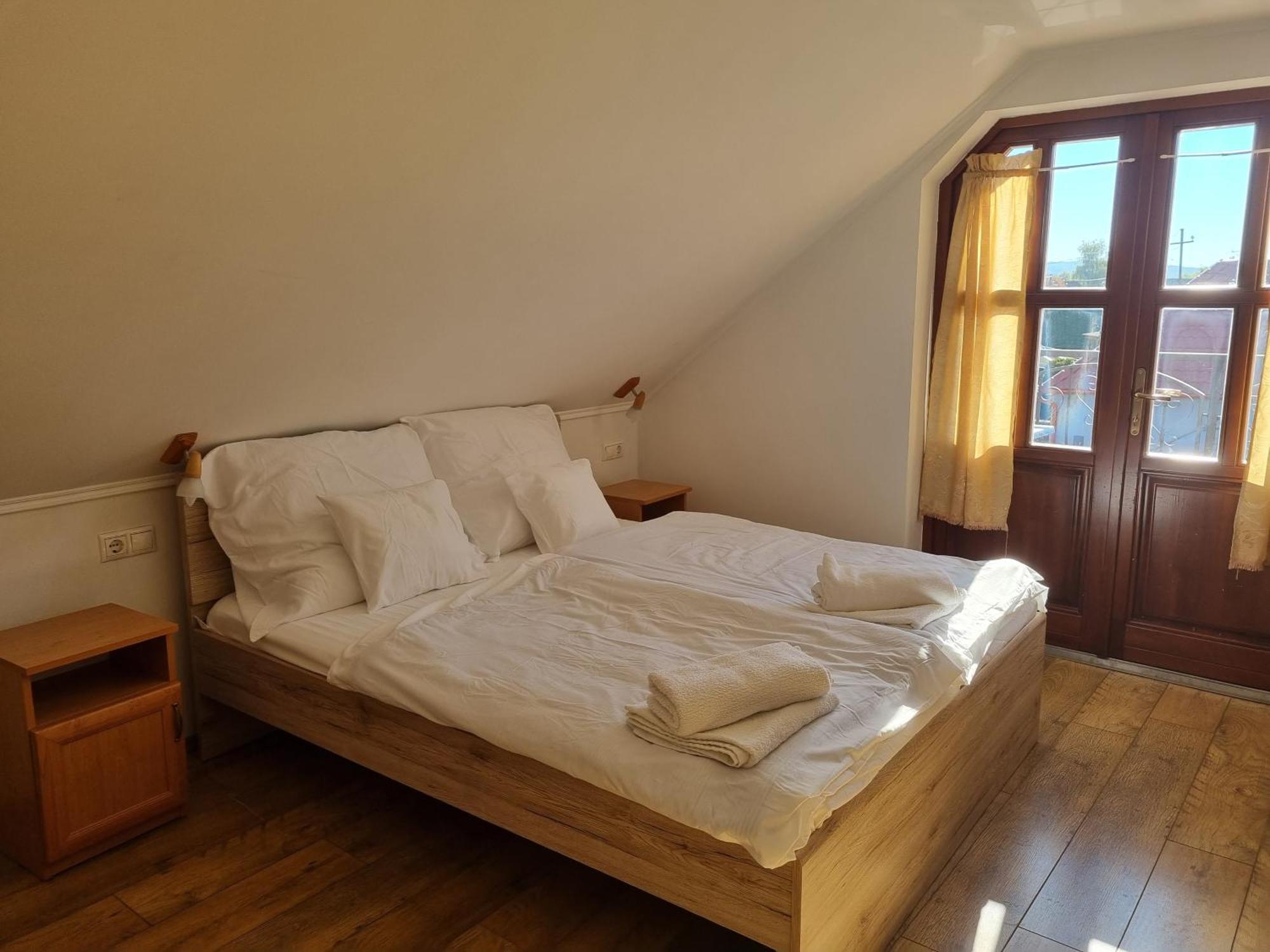 Kemences Fogado Bed & Breakfast Tardos